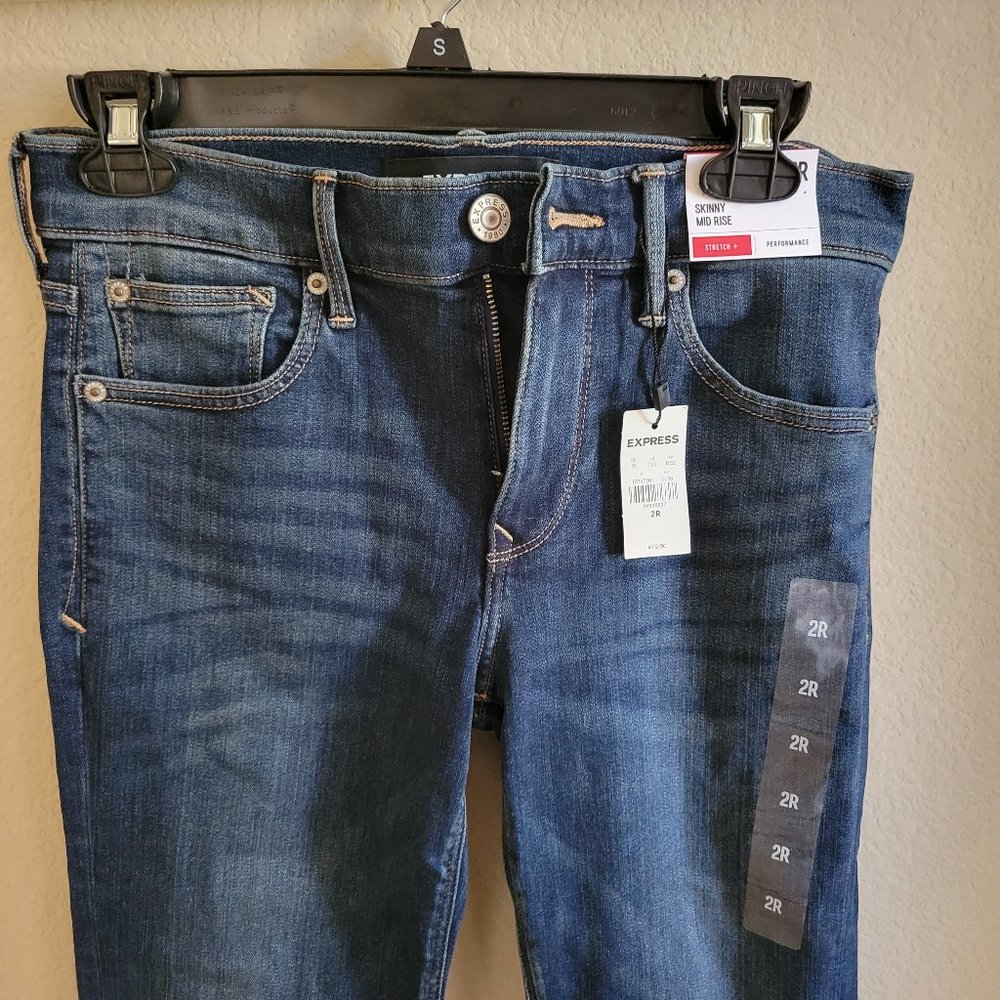 Mid Rise Jeans - Picture 2 of 2